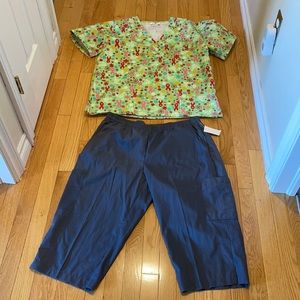 White Cross Capri pants and Expo scrub top large both new.